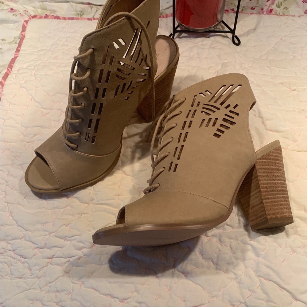 Restricted Laser Cut Lace Up Sandal